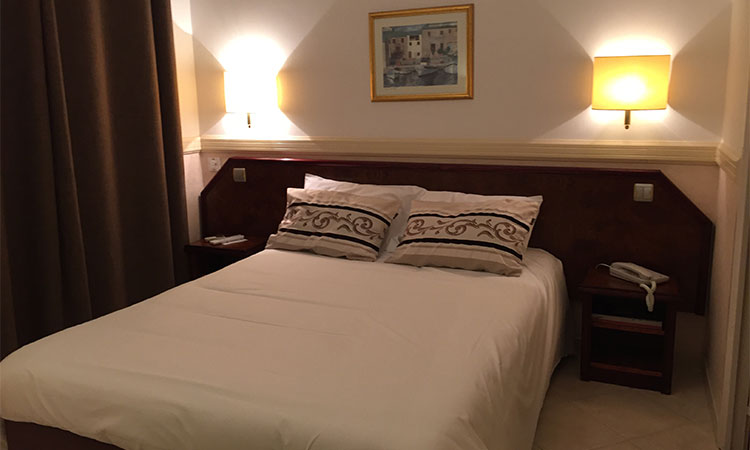 hotel-corse-du-sud-chambre-double-sartene