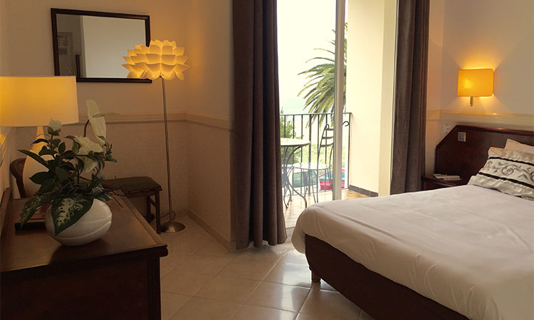 hotel-sartene-corse-chambre-superieure